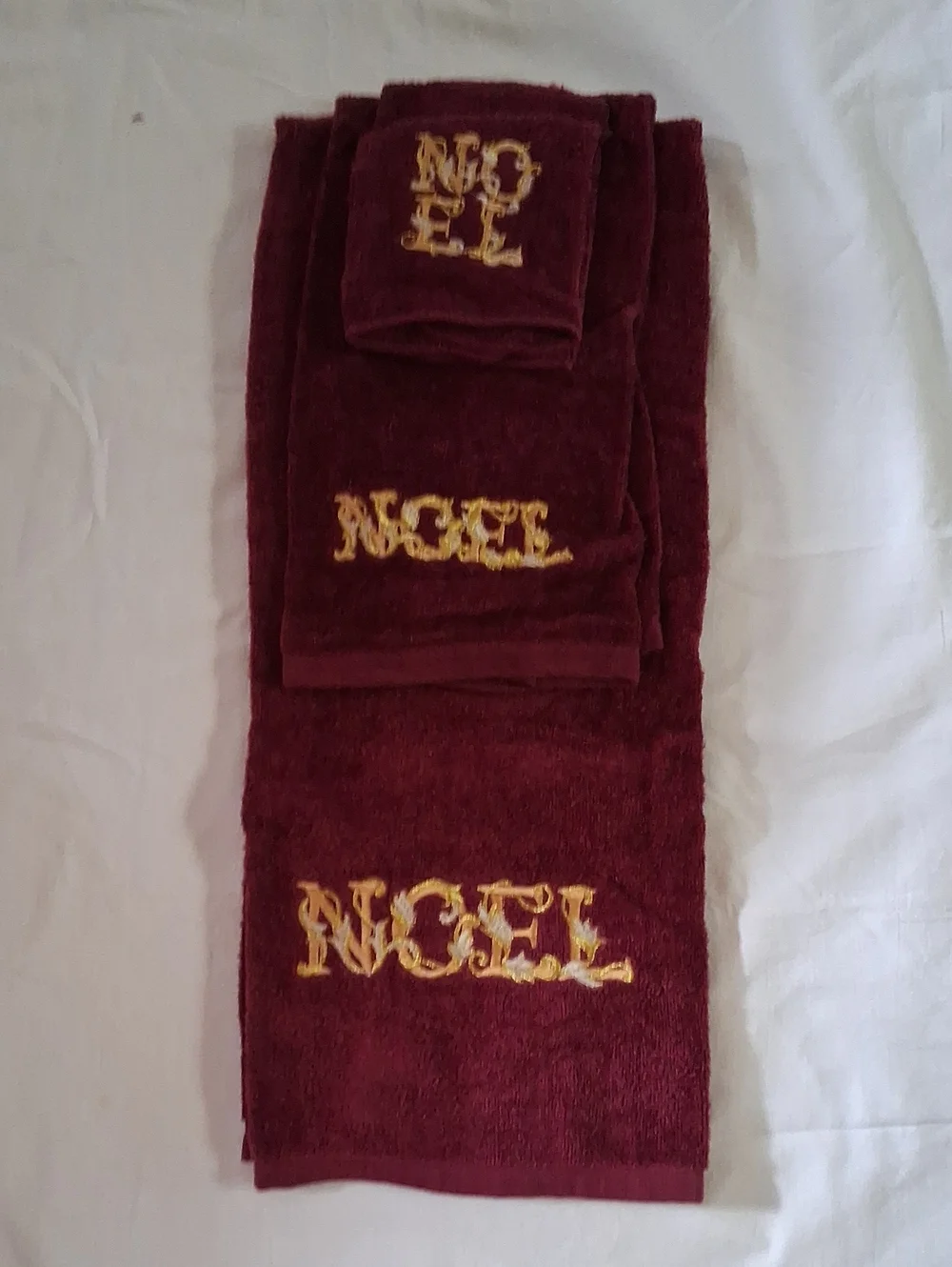 Christmas NOEL 3 Pc Burgundy Towel & Washcloth Set - Gold/Silver Embroidered NEW